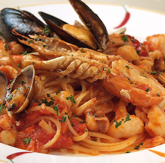 海の幸のトマトソース スパゲッティ“ペスカトーレ”