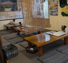 テーブル結合可能！少人数から大勢まで心置きなく楽しめます。3名様より