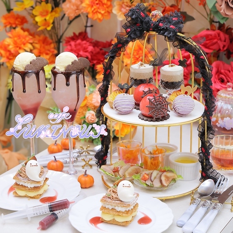 季節ごとに変わる店内とメニュー♪幻想k的な世界観とアフタヌーンティーを楽しめる★