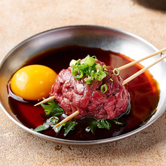 馬ユッケの生つくね