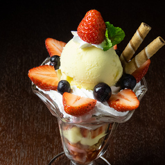 nostalgic Avant garde 別館無類の特集写真