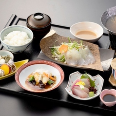 日本料理雲海のおすすめランチ1