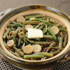 【季節の釜飯】山菜バター醤油