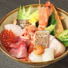 海鮮丼