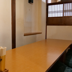 2階のお座敷個室♪8名様までご利用可能なゆったり空間。ご利用はコースページより宴会コースをお選びください。