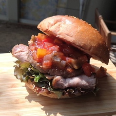 味よし◎ビジュアルよし◎チェリビのハンバーガーメニュー