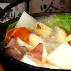 寄せ鍋 チゲ鍋(一人前)各990円(税込)/寄せ鍋 チゲ鍋(二人前)各1870円(税込)