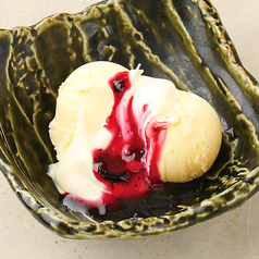 のびるチーズとバニラアイス