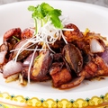 料理メニュー写真 アワビと地鶏の土鍋煮込み -Cantonese Stewed Abalones and Homebred chicken-