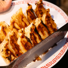 ぎょうざととり皮 ながりの酒場の特集写真