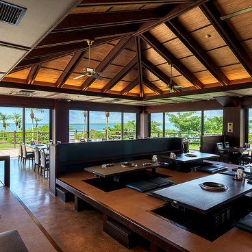 石垣牛焼肉＆ダイニング 琉華の雰囲気1