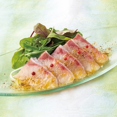 錦江湾(きんこうわん)産かんぱちのカルパッチョ ～柚子胡椒ソース～