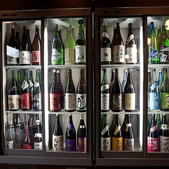 厳選日本酒を少量からお楽しみいただけます。