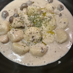 北海道じゃがいものニョッキ ポルチーニソース
