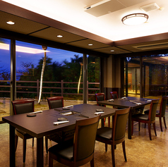 石垣牛焼肉＆ダイニング 琉華の雰囲気2