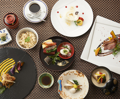 DINING ROOM ON THE HARIMA セトレハイランドヴィラ姫路のコース写真