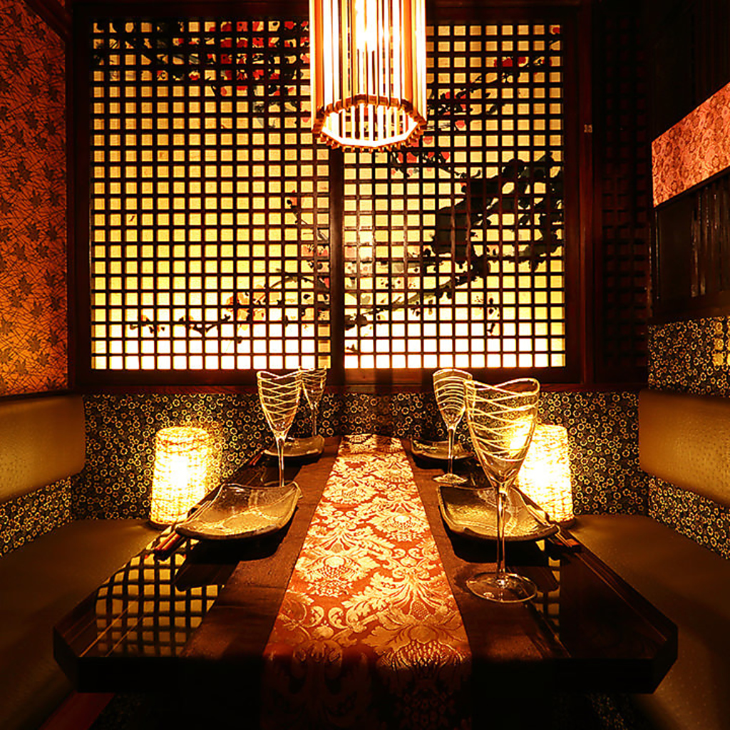 和情緒ただよう、落ち着いた店内。大人のご宴会に最適◎横浜・個室・宴会・女子会・誕生日に◎