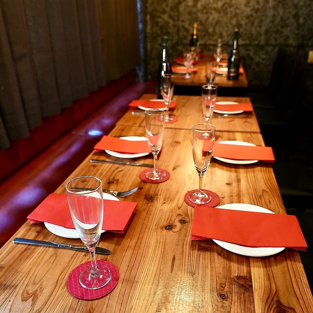 【中野新橋駅徒歩4分】カジュアルな本格肉ビストロ。食べ飲み放題3600円～