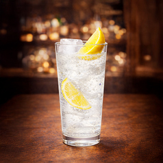 カクテルやモクテルなど豊富なラインナップ