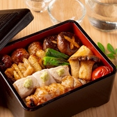 ヘルシー！？な鶏料理もたくさんご用意してます！秘伝ダレの手羽先唐揚げも食べ放題OK！★新年会・宴会・団体様歓迎