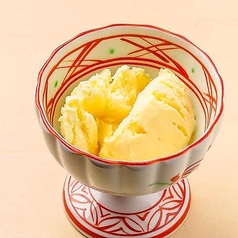 バニラアイス/イチゴアイス