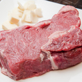 ＜くいだおれコース＞『極厚のサーロインステーキ』調理模様-1☆予約に応じて、新鮮なお肉を入荷。
