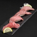 料理メニュー写真&nbsp;肉寿司盛り合わせ