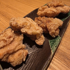 鶏のから揚げ/牛レバーのから揚げ/タコのから揚げ/甘エビのから揚げ　各
