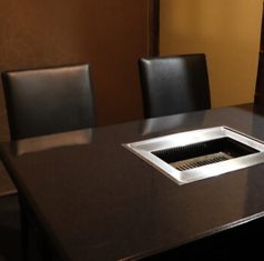 和牛専門焼肉 莉々園の雰囲気3