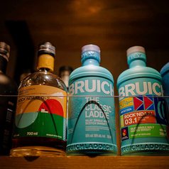 ウイスキー200種以上を用意