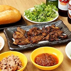 香ばしく香る焼肉の香り食欲を誘う魅惑のサンドイッチ