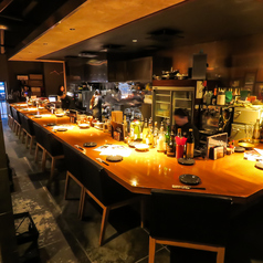 17席のカウンターです。