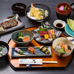 魚貝三昧 万やのコース写真