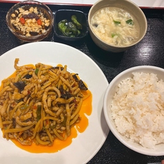 魚香味の豚肉細切り炒め定食