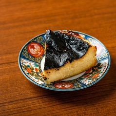 ゴルゴンゾーラのつまみバスクチーズケーキ