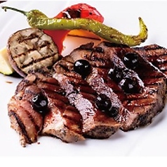 豚肩肉のグリル バルサミコのソースGrilled pork shoulder with balsamic sauce