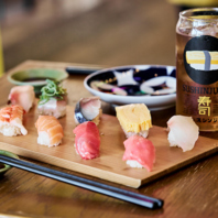 楽しく！つまんで飲めるスシ呑み屋です！！！