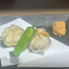 ニンニク丸揚げ