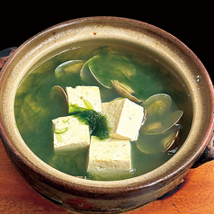 泡盛香るアーサ豆富酒蒸し
