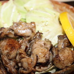 鶏はらみの炭火炙り焼き《希少部位》