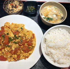 トマトと卵炒め定食