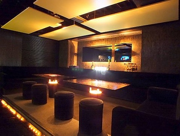 ダイニングバー CRAWLER クローラーの雰囲気1