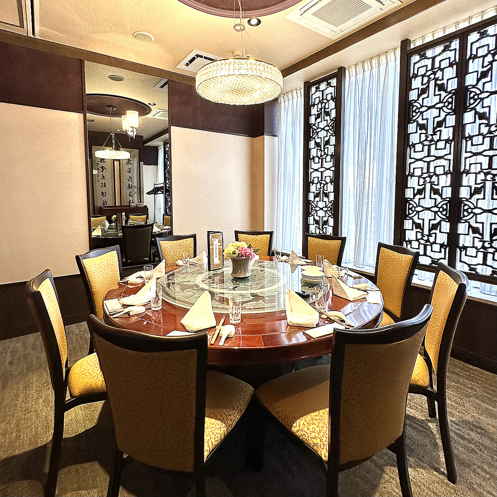 【円卓テーブル個室】8名様～、2部屋繋げると最大22名迄ご案内できます◎※個室のご要望は要問合せ