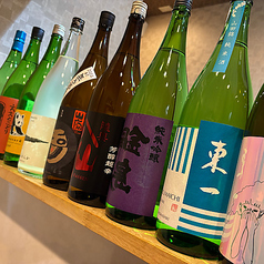 約20種類の日本酒が飲み放題