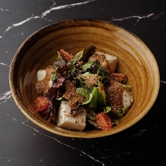 京とうふ藤野 牛蒡、蓮根、お豆富の金胡麻サラダ