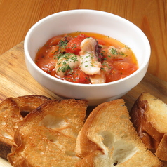 タコとトマトのメキシコ風アヒージョ