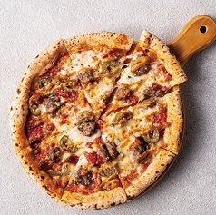 HUBスパイシー肉ピザ HUB Spicy Meat Pizza