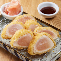 朝挽き丹波鶏のむね肉のレアかつ