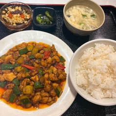 鶏ピーナッツみそ炒め定食