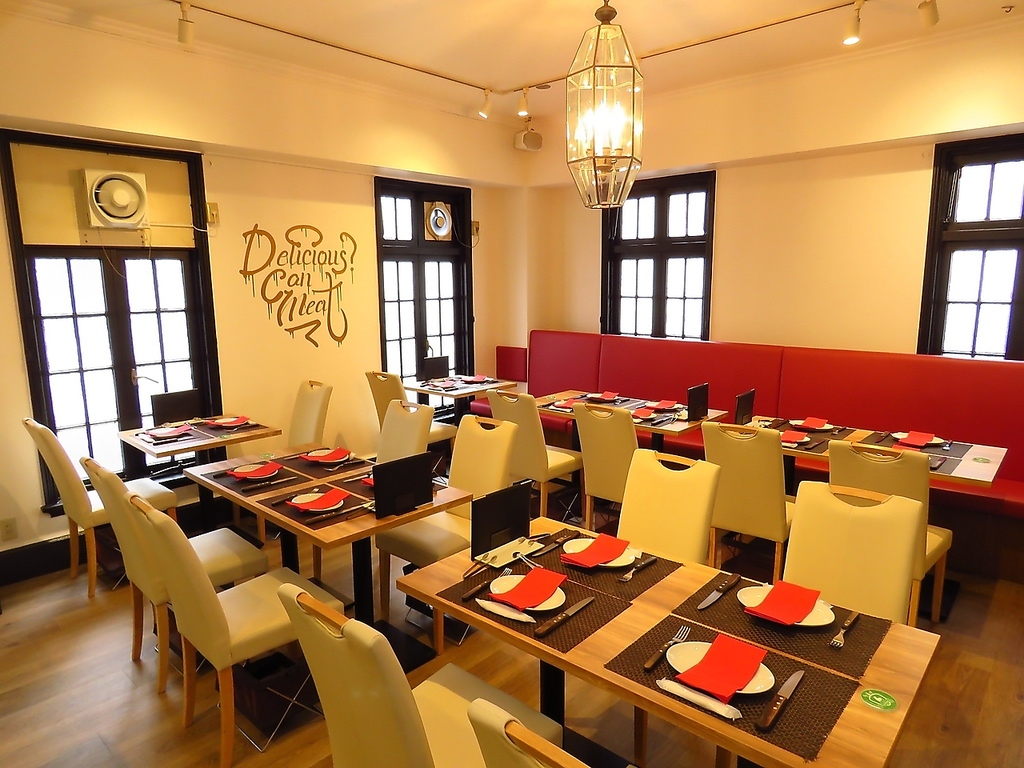 おしゃれな店内で素敵なひと時を♪